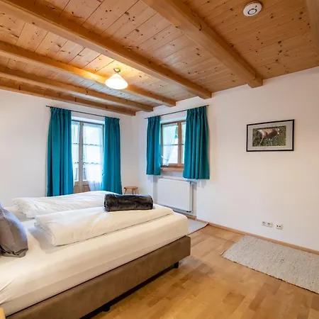 Biohof Jorgenbauer - Ferienwohnung Auszeit * Schliersee