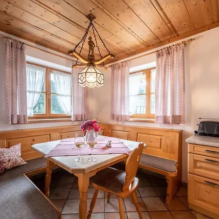 Biohof Jorgenbauer - Ferienwohnung Auszeit Appartement Schliersee