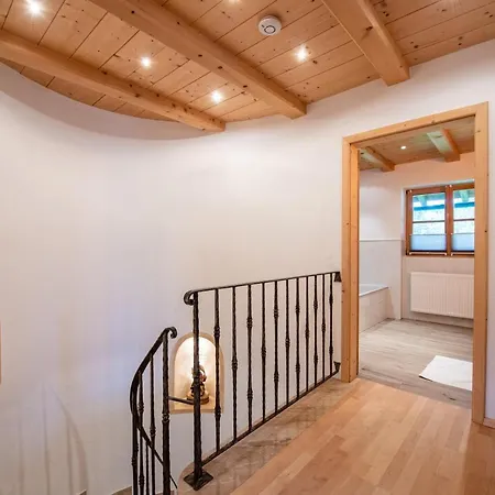 Biohof Jorgenbauer - Ferienwohnung Auszeit Schliersee