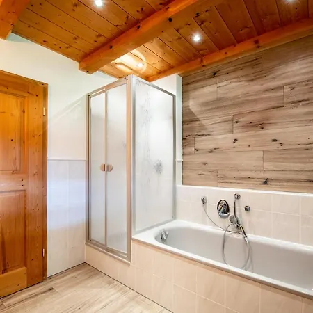 Biohof Jorgenbauer - Ferienwohnung Auszeit Schliersee