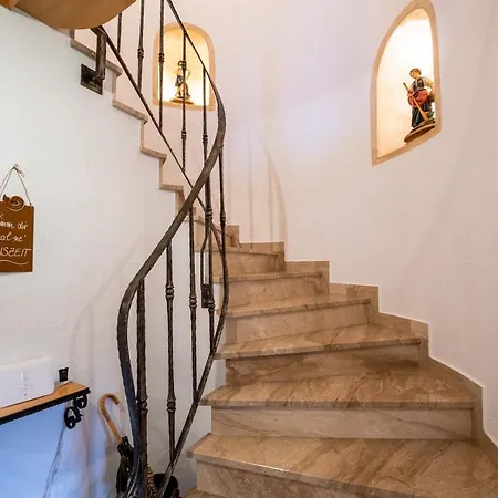 Biohof Jorgenbauer - Ferienwohnung Auszeit * Schliersee